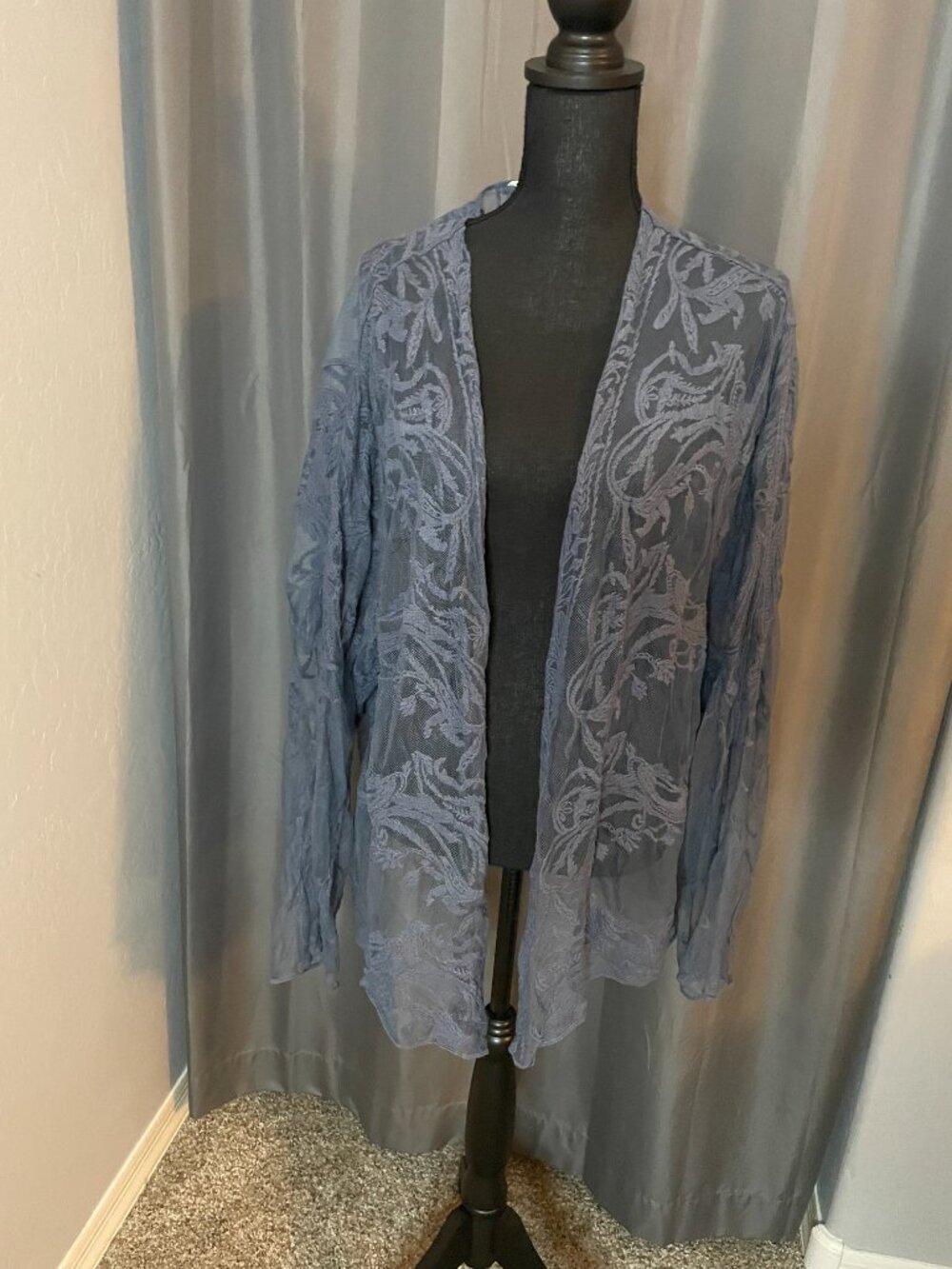 19. Sundance Lace Cardigan, Size XL, Blue